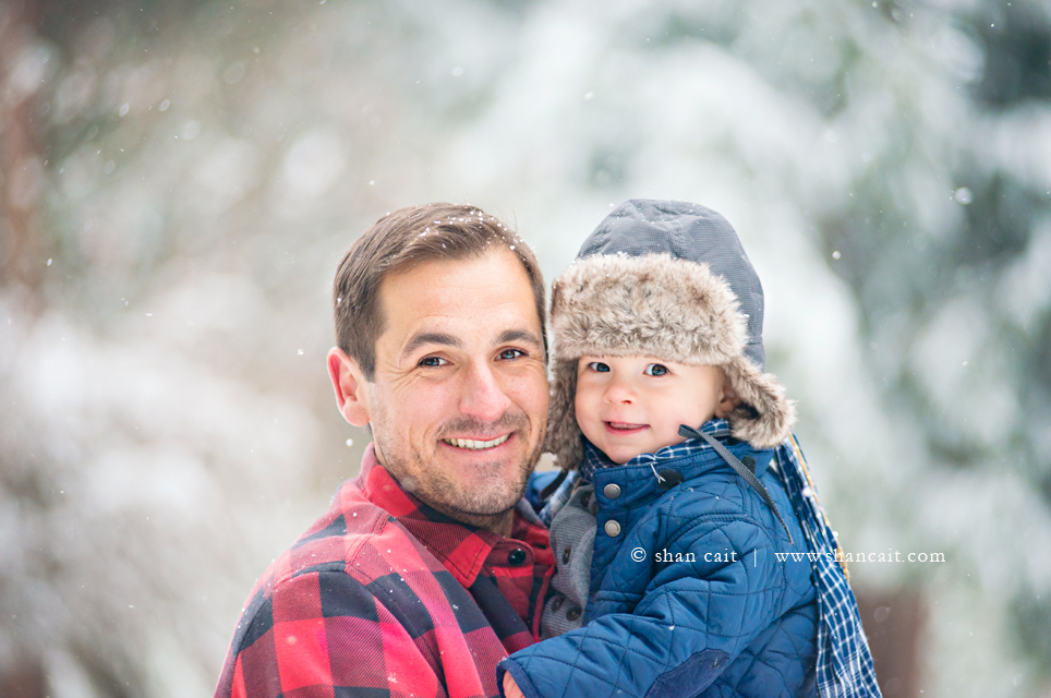 Christmas Family Portrait Snow 2