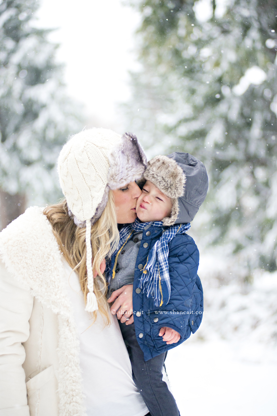 Christmas Family Portrait Snow 3