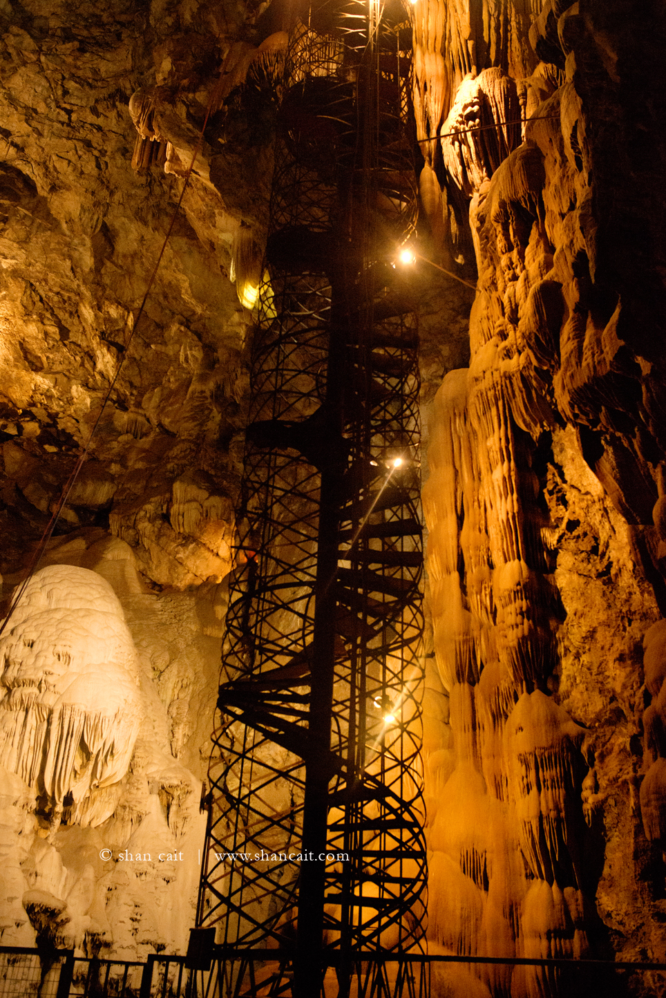 Moaning Caverns 7