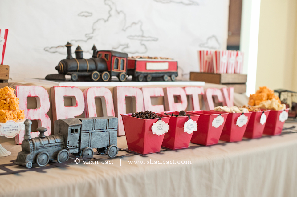 Vintage Train Birthday Party 15