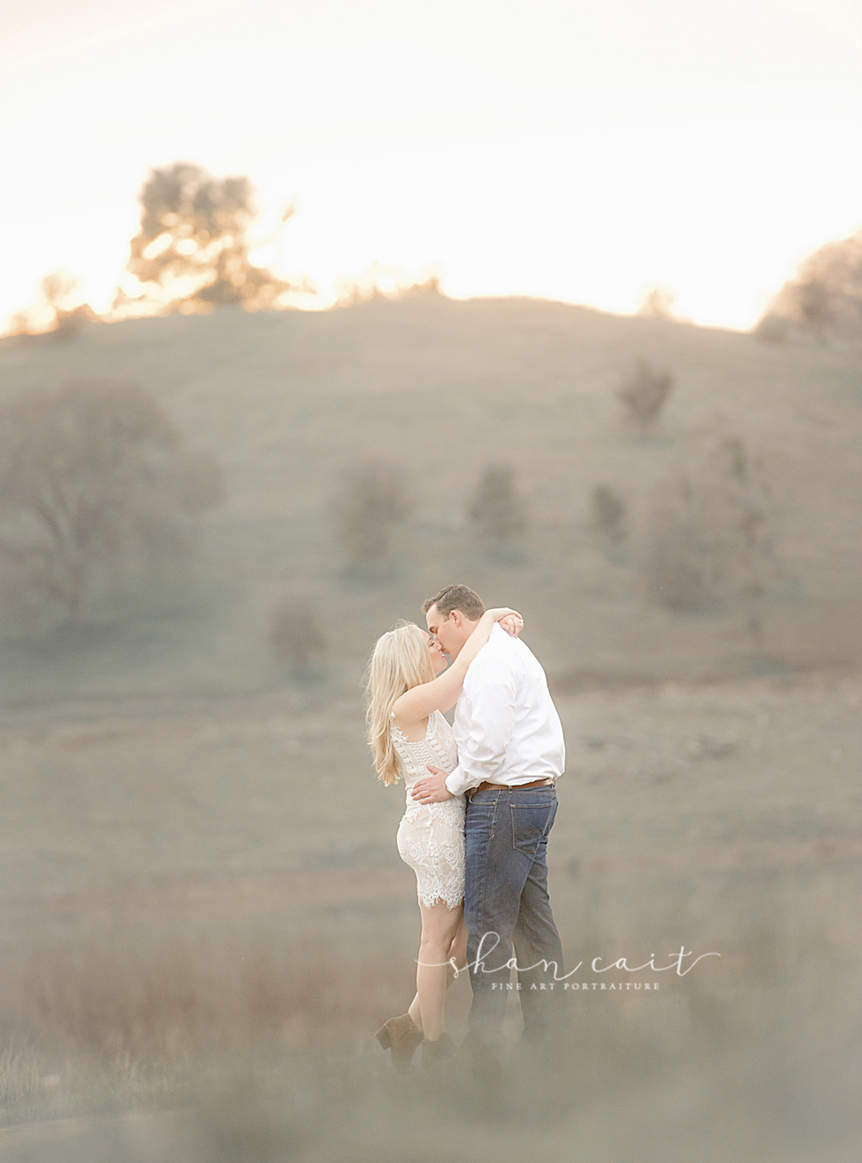 Sacramento Engagement Photography - Sacramento FAmily Photography - El Dorado Hills Photographer.-Golden light-fine art 31