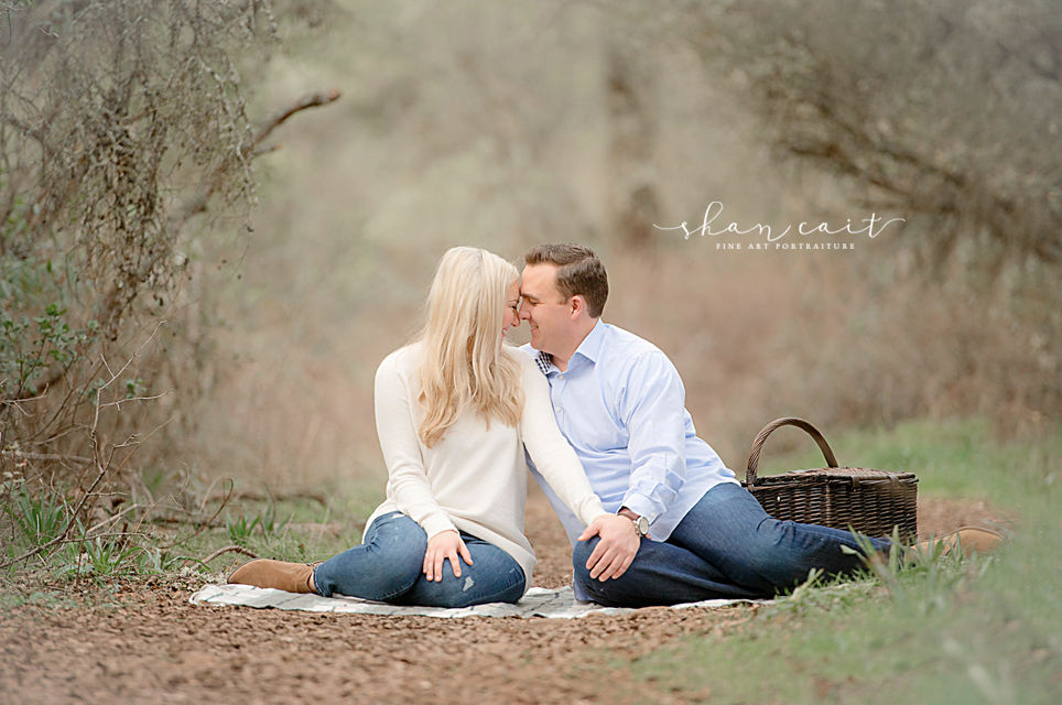 Sacramento Engagement Photography - Sacramento FAmily Photography - Picinic basket 4