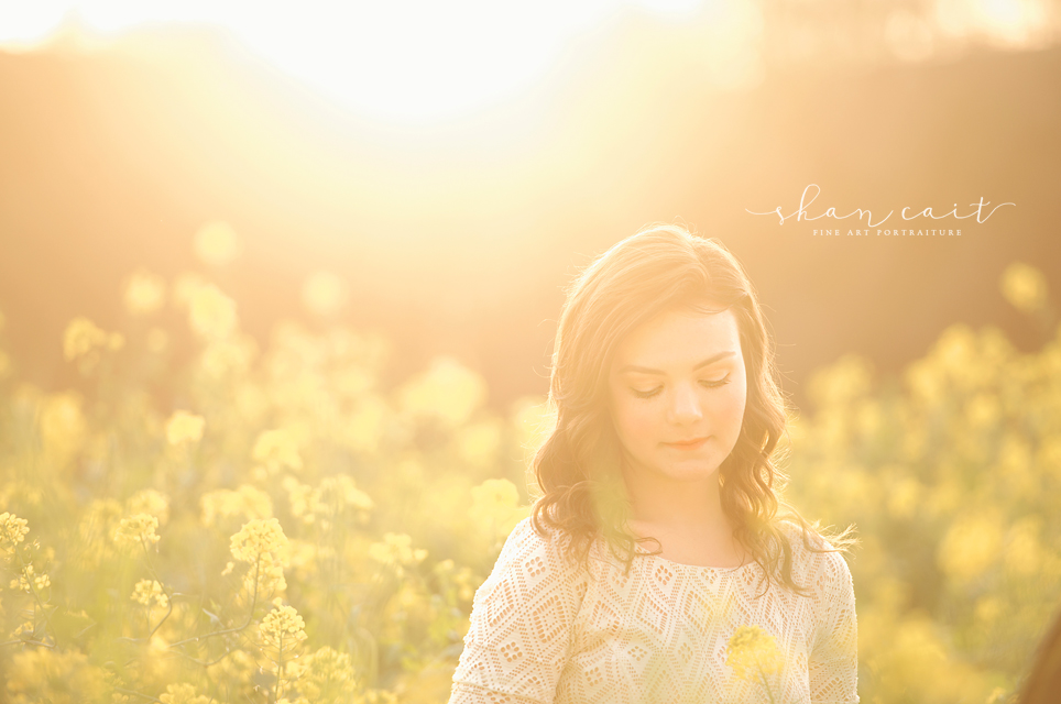 flowers-Sacramento High School Senior Photographer-Flowers-fields-natural-el dorado hills high school senior-photographer-sun flare-sacramento