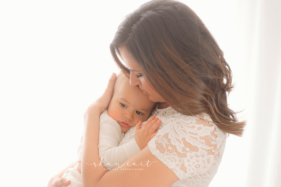 mommy snuggles-lace top-1 year portrait-sacramento photographer-shan cait photography