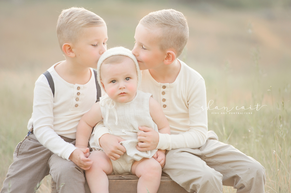 Sacramento Family Photographer-Sacramento Photographer-El Dorado Hills Photographer-Shan Cait Photography-brothers-3 boys-photoshoot