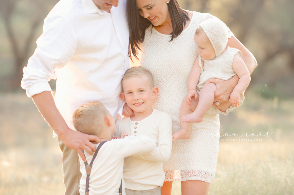 Sacramento Family Photographer-Sacramento Photographer-El Dorado Hills Photographer-Shan Cait Photography-tickle-laughing-happy