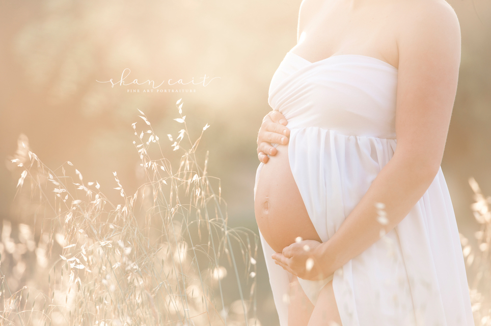 Sacramento Maternity Photographer-Sacramento Photographer-Best Maternity Photographer-Shan Cait-El Dorado Hills Photographer-belly beautiful-beautiful belly maternity