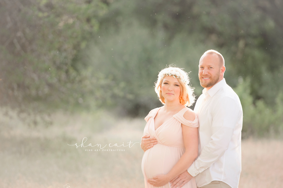 Sacramento Maternity Photographer-Sacramento Photographer-Best Maternity Photographer-Shan Cait-El Dorado Hills Photographer-floral crown-fields-inspiration