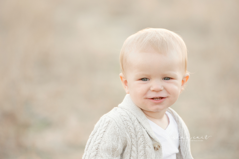 Sacramento Family Photographer, Sacramento Maternity Photographer, Sacramento Baby Photographer, El Dorado Hills Family Photographer, El Dorado Hills Photographer, Folsom Photographer, Roseville Photographer, Sacramento Photographer, Roseville Family Photographer, Best Sacramento Family Photographer, family photoshoot, el dorado hills photoshoot, ideas for family photoshoot, Fine art photography, fine art family portraiture, FOLSOM LAKE, lake tahoe, 