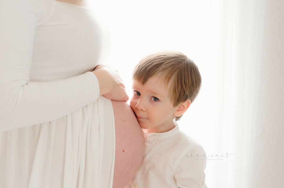 Sacramento Family Photographer, Sacramento Maternity Photographer, Sacramento Baby Photographer, El Dorado Hills Family Photographer, El Dorado Hills Baby Photographer, Sacramento Newborn Photographer, El Dorado Hills newborn photographer, Folsom Photographer, Roseville Photographer, Roseville Maternity Photographer, Rocklin Maternity Photographer, Best Sacramento Maternity Photographer, El Dorado Hills Maternity Photographer, maternity photoshoot, Fine art photography, fine art portraiture